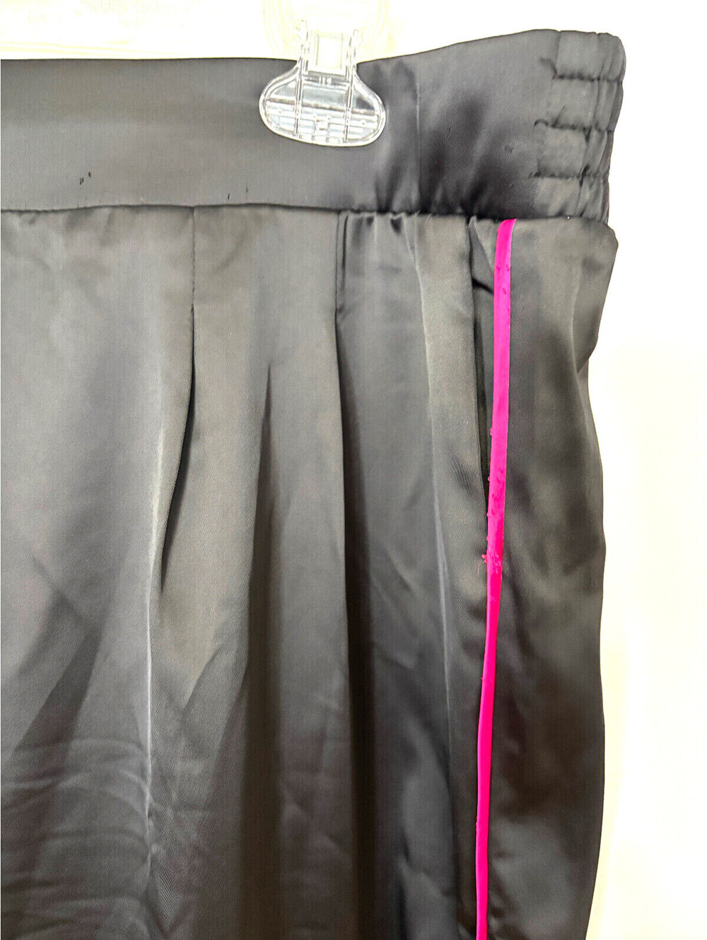 Torrid Wide Leg High Rise Streaky Satin Pants Womens 1R Black Pink Pull On - Picture 2 of 3